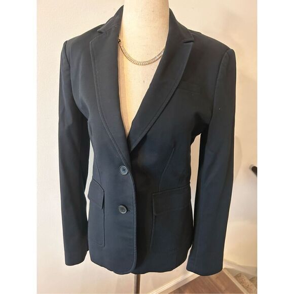 Banana Republic size 4 blazer black form fitting - Picture 1 of 5